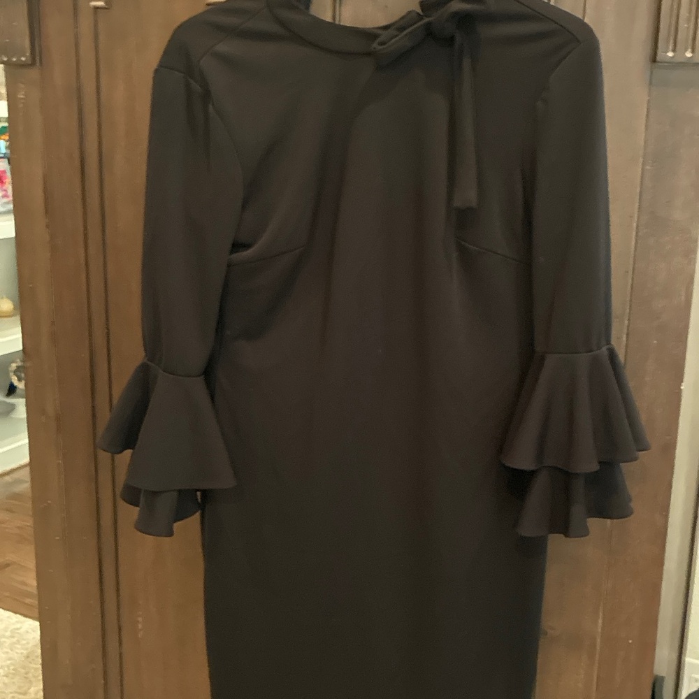Alexia Admor black dress